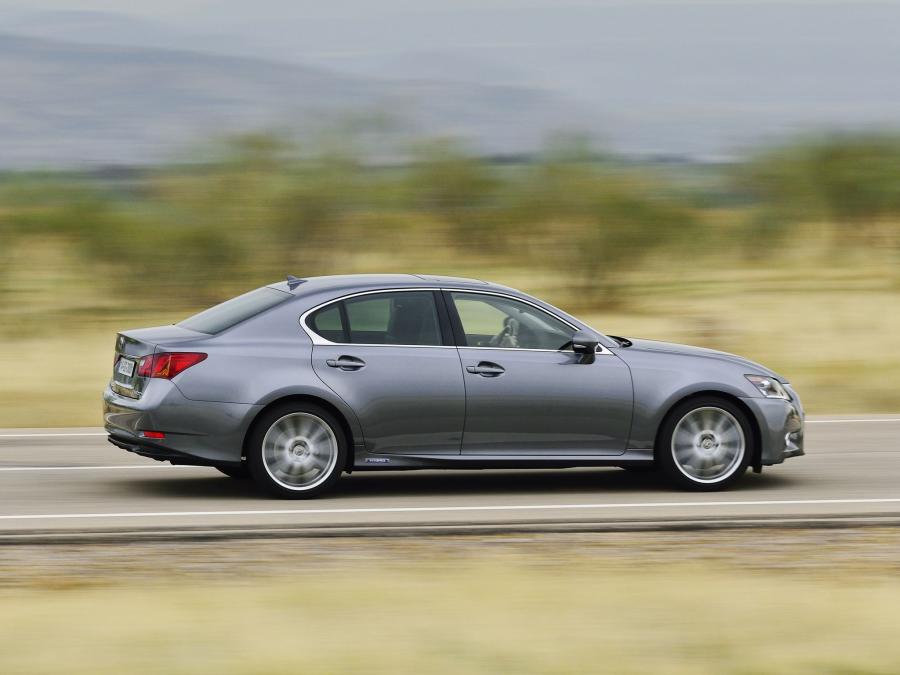  Lexus GS300h 2013 года  (фото 8 из 20)